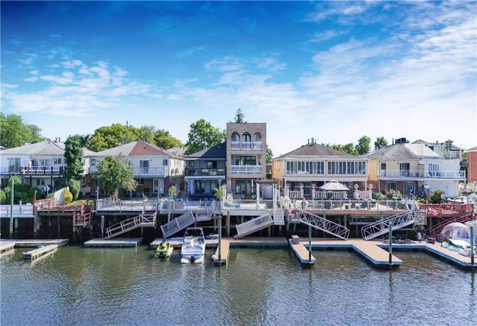 2314 National Drive, Brooklyn, New York 11234, 5 Bedrooms Bedrooms, ,4 BathroomsBathrooms,Residential,For Sale,National,489971