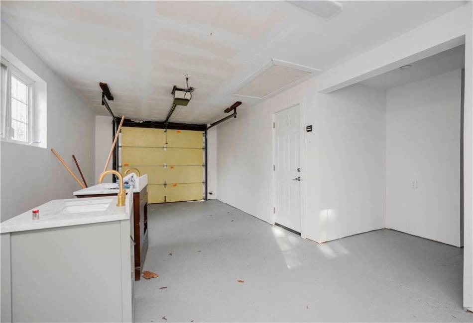 620 Laurel Avenue, New Jersey, New Jersey 07730, 4 Bedrooms Bedrooms, ,2 BathroomsBathrooms,Residential,For Sale,Laurel,489993