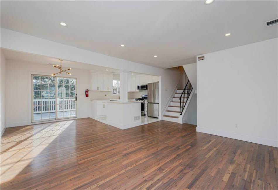 620 Laurel Avenue, New Jersey, New Jersey 07730, 4 Bedrooms Bedrooms, ,2 BathroomsBathrooms,Residential,For Sale,Laurel,489993