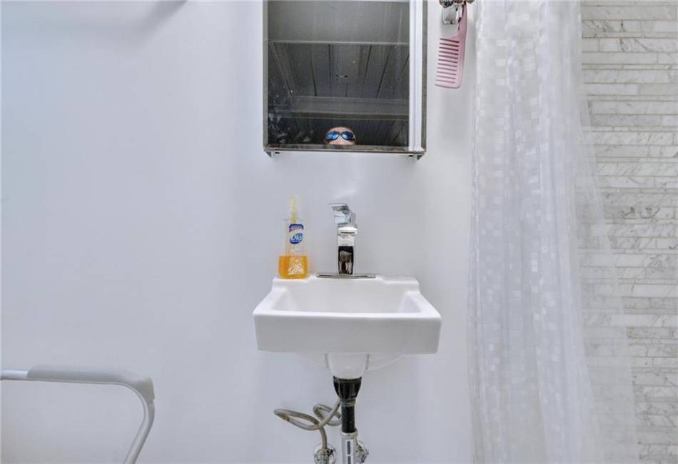 2622 Fillmore Avenue, Brooklyn, New York 11229, 3 Bedrooms Bedrooms, ,1.5 BathroomsBathrooms,Residential,For Sale,Fillmore,489983