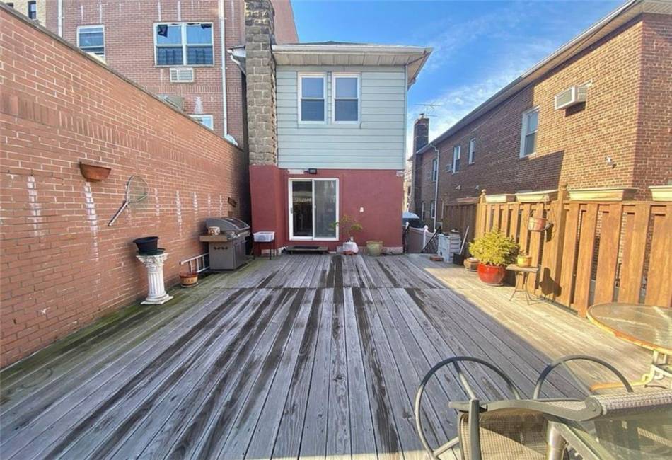1727 16th Street, Brooklyn, New York 11229, 3 Bedrooms Bedrooms, ,2 BathroomsBathrooms,Residential,For Sale,16th,490005