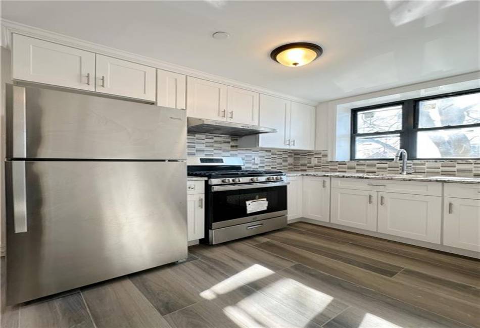 1307 84th Street, Brooklyn, New York 11228, 2 Bedrooms Bedrooms, ,2 BathroomsBathrooms,Residential,For Sale,84th,490016