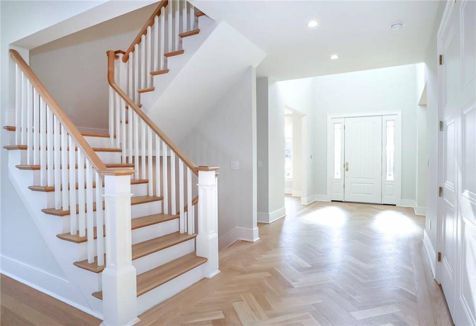 859 Lamont Avenue, Staten Island, New York 10309, 4 Bedrooms Bedrooms, ,6 BathroomsBathrooms,Residential,For Sale,Lamont,490002