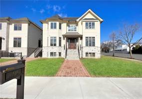 859 Lamont Avenue, Staten Island, New York 10309, 4 Bedrooms Bedrooms, ,6 BathroomsBathrooms,Residential,For Sale,Lamont,490002