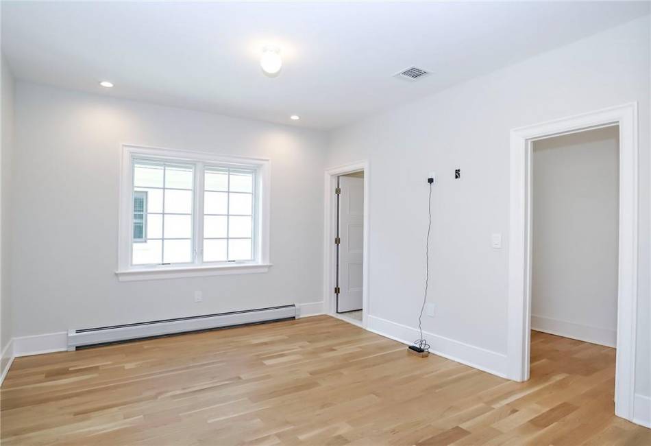 859 Lamont Avenue, Staten Island, New York 10309, 4 Bedrooms Bedrooms, ,6 BathroomsBathrooms,Residential,For Sale,Lamont,490002
