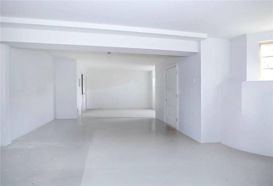 859 Lamont Avenue, Staten Island, New York 10309, 4 Bedrooms Bedrooms, ,6 BathroomsBathrooms,Residential,For Sale,Lamont,490002