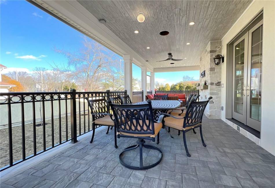 859 Lamont Avenue, Staten Island, New York 10309, 4 Bedrooms Bedrooms, ,6 BathroomsBathrooms,Residential,For Sale,Lamont,490002