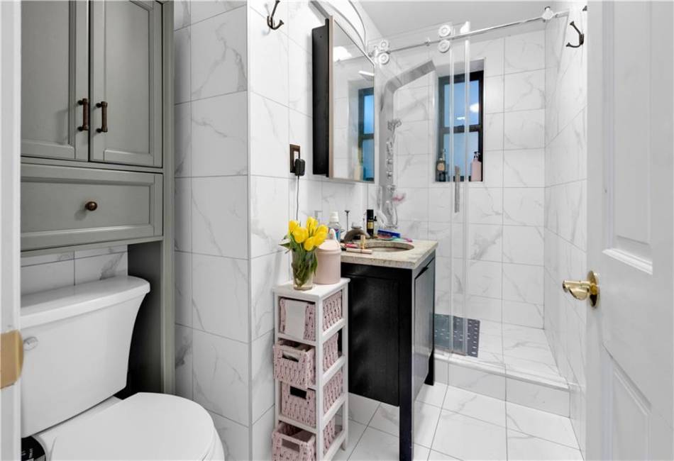 150 End Avenue, Brooklyn, New York 11235, 1 Bedroom Bedrooms, ,1 BathroomBathrooms,Residential,For Sale,End,490028