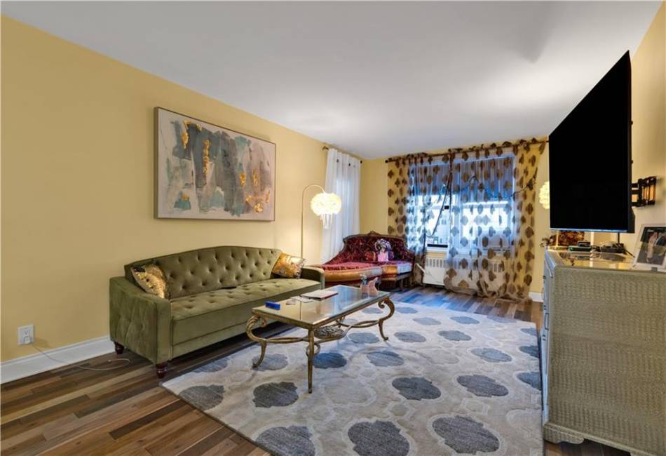 150 End Avenue, Brooklyn, New York 11235, 1 Bedroom Bedrooms, ,1 BathroomBathrooms,Residential,For Sale,End,490028