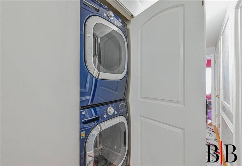 1934 Bergen Avenue, Brooklyn, New York 11234, 3 Bedrooms Bedrooms, ,2 BathroomsBathrooms,Residential,For Sale,Bergen,490022