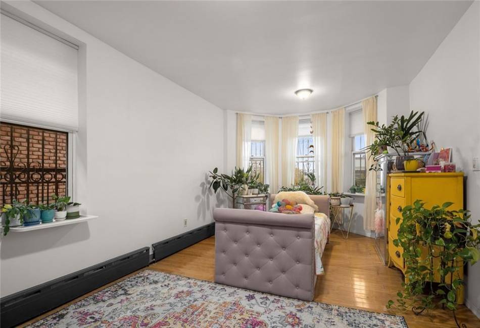 133 Sunnyside Avenue, Brooklyn, New York 11207, ,Residential,For Sale,Sunnyside,490040