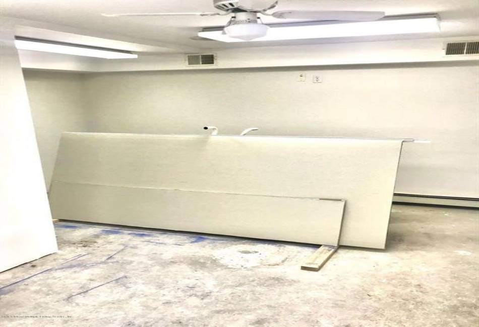 106 Battery Avenue, Brooklyn, New York 11209, ,Commercial,For Sale,Battery,490054