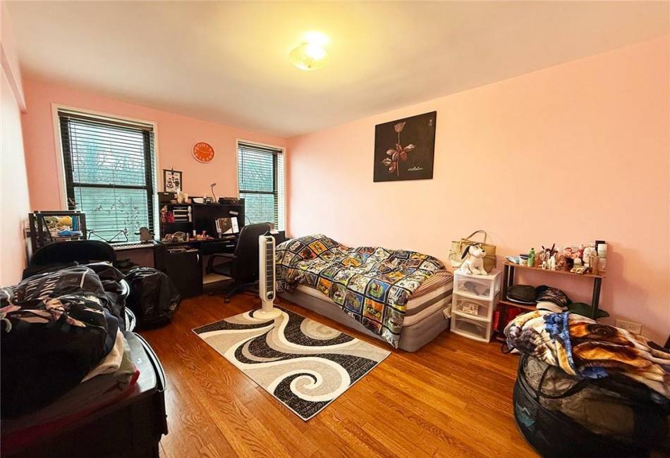 3655 Shore Parkway, Brooklyn, New York 11235, 3 Bedrooms Bedrooms, ,1 BathroomBathrooms,Residential,For Sale,Shore,490069