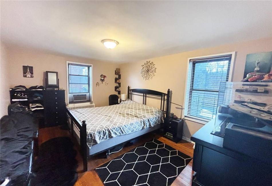 3655 Shore Parkway, Brooklyn, New York 11235, 3 Bedrooms Bedrooms, ,1 BathroomBathrooms,Residential,For Sale,Shore,490069