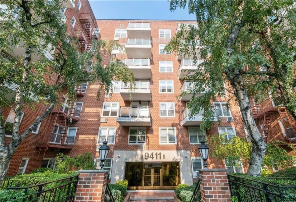 9411 Shore Road, Brooklyn, New York 11209, 2 Bedrooms Bedrooms, ,1 BathroomBathrooms,Residential,For Sale,Shore,489234