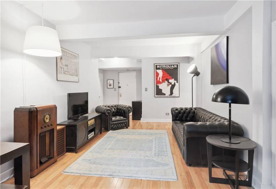 9411 Shore Road, Brooklyn, New York 11209, 2 Bedrooms Bedrooms, ,1 BathroomBathrooms,Residential,For Sale,Shore,489234