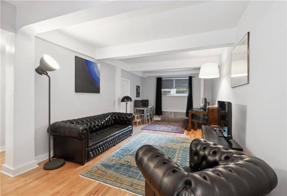 9411 Shore Road, Brooklyn, New York 11209, 2 Bedrooms Bedrooms, ,1 BathroomBathrooms,Residential,For Sale,Shore,489234