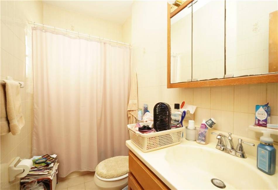 1721 13th Street, Brooklyn, New York 11223, 6 Bedrooms Bedrooms, ,Residential,For Sale,13th,490067