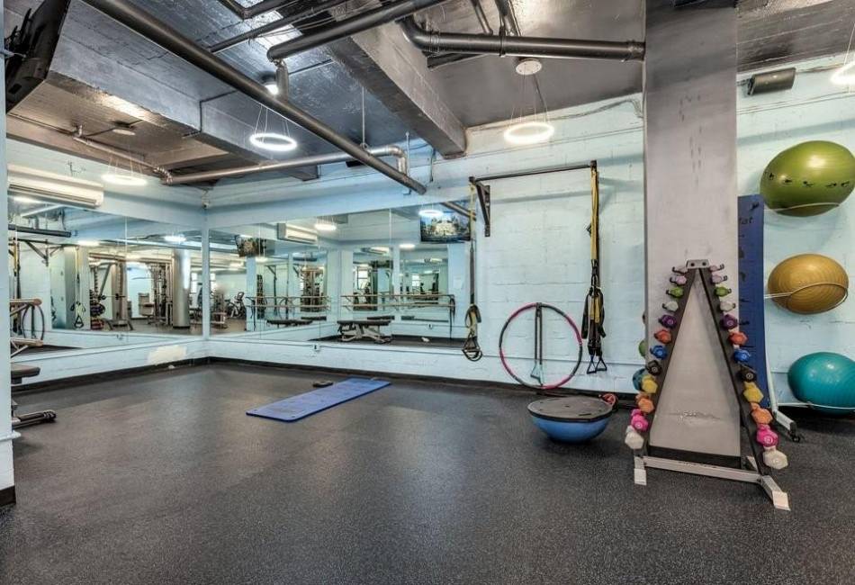 1237 Avenue Z, Brooklyn, New York 11235, 1 Bedroom Bedrooms, ,1 BathroomBathrooms,Residential,For Sale,Avenue Z,490078