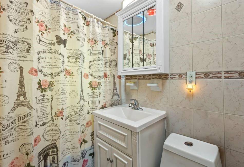 1489 54th Street, Brooklyn, New York 11234, 4 Bedrooms Bedrooms, ,3 BathroomsBathrooms,Residential,For Sale,54th,489944