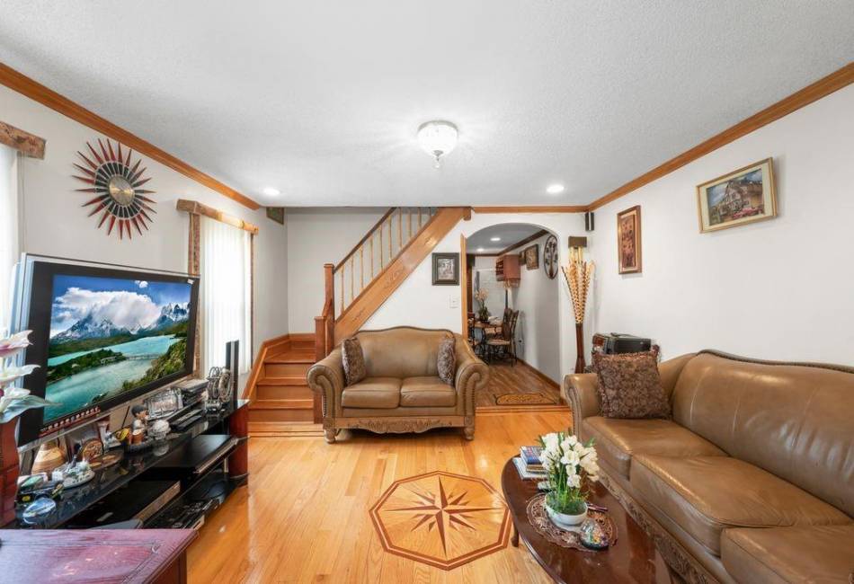 1489 54th Street, Brooklyn, New York 11234, 4 Bedrooms Bedrooms, ,3 BathroomsBathrooms,Residential,For Sale,54th,489944