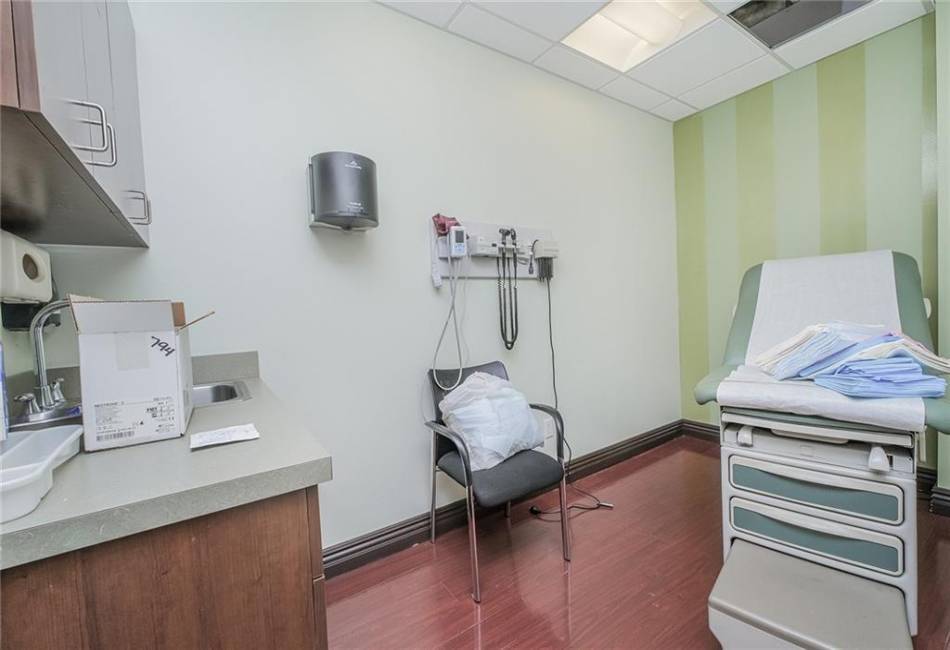 7210 13th Avenue, Brooklyn, New York 11228, ,Commercial,For Sale,13th,489978