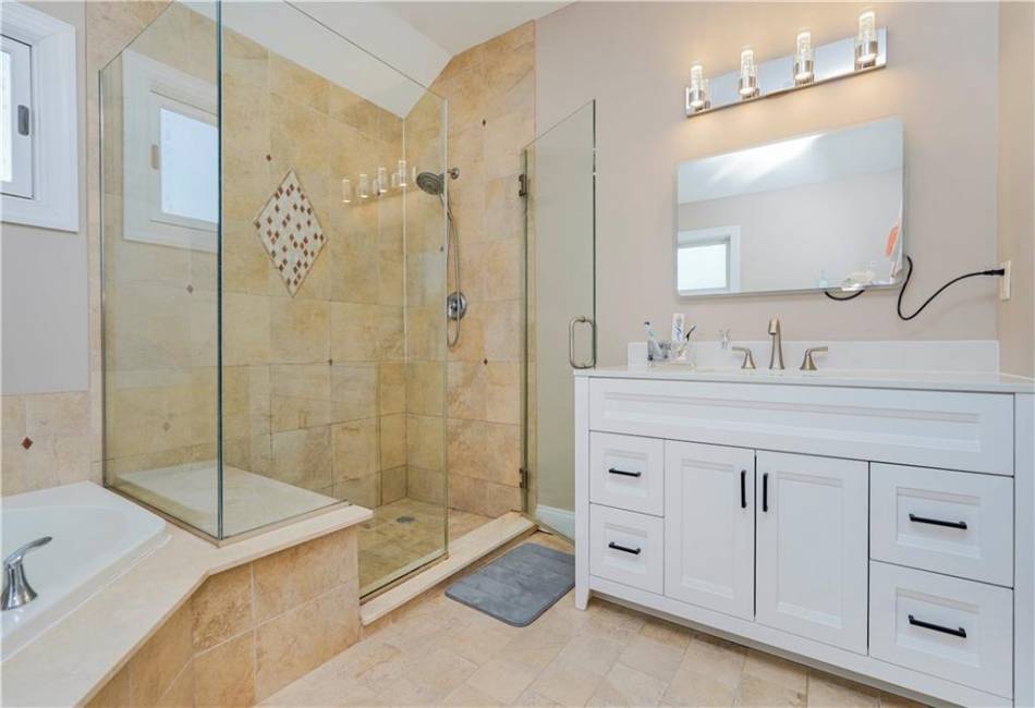 151 Waterbury Avenue, Staten Island, New York 10309, ,5 BathroomsBathrooms,Residential,For Sale,Waterbury,490012