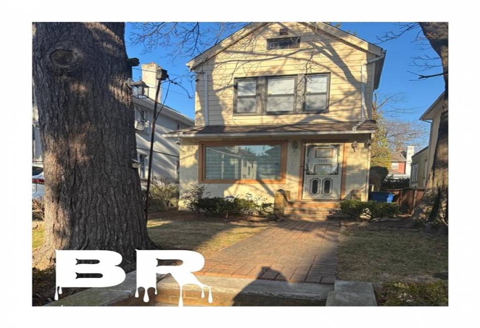 3883 Bedford Avenue, Brooklyn, New York 11229, 3 Bedrooms Bedrooms, ,2 BathroomsBathrooms,Residential,For Sale,Bedford,490095