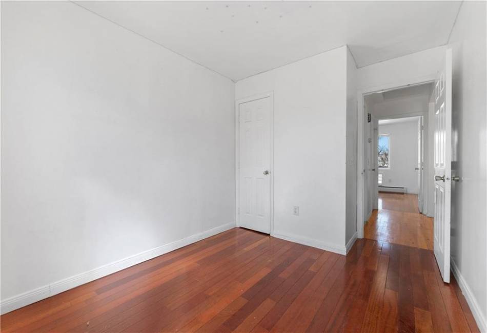 211 Warwick Street, Brooklyn, New York 11207, 5 Bedrooms Bedrooms, ,Residential,For Sale,Warwick,490102