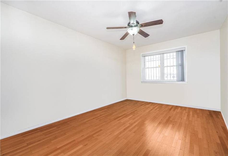 2121 Kimball Street, Brooklyn, New York 11234, 7 Bedrooms Bedrooms, ,5 BathroomsBathrooms,Residential,For Sale,Kimball,490104