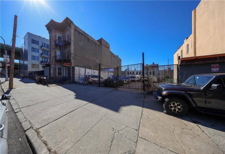 264 60th Street, Brooklyn, New York 11220, ,Land,For Sale,60th,490111