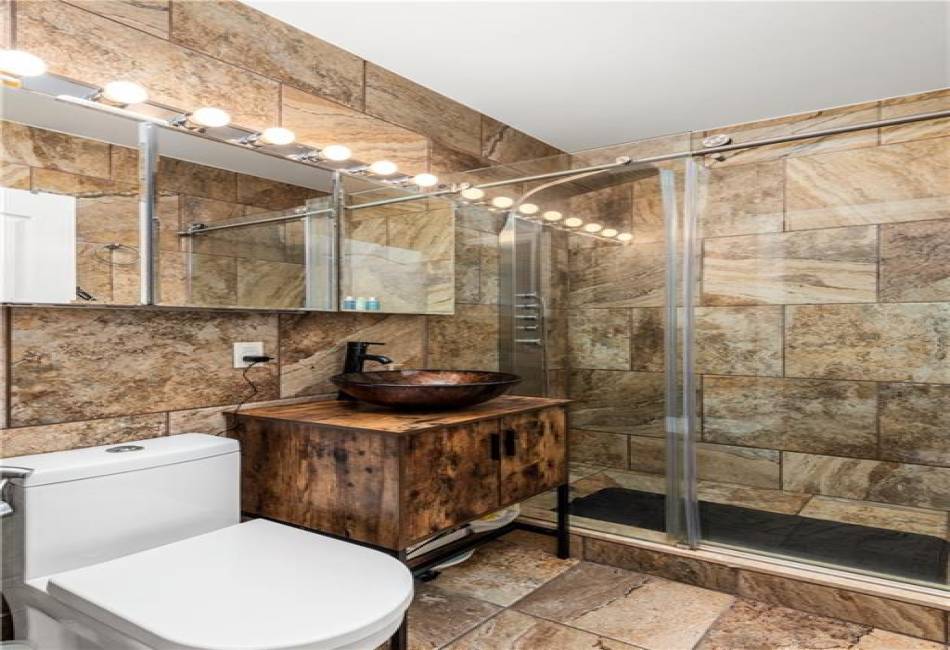 134 West End Avenue, Brooklyn, New York 11235, 2 Bedrooms Bedrooms, ,2 BathroomsBathrooms,Residential,For Sale,West End,490112
