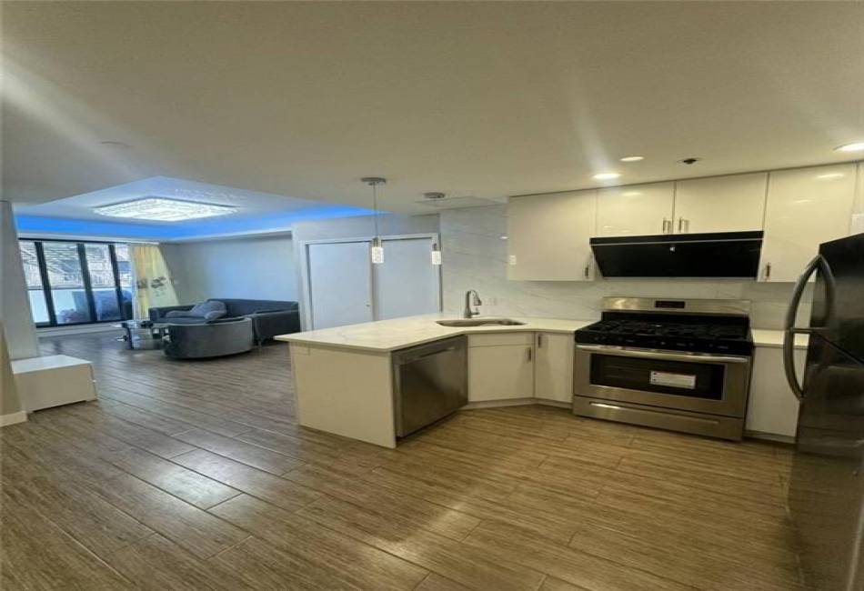 42-18 147th Street, Queens, New York 11355, 1 Bedroom Bedrooms, ,1 BathroomBathrooms,Residential,For Sale,147th,489972