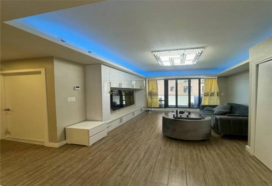 42-18 147th Street, Queens, New York 11355, 1 Bedroom Bedrooms, ,1 BathroomBathrooms,Residential,For Sale,147th,489972