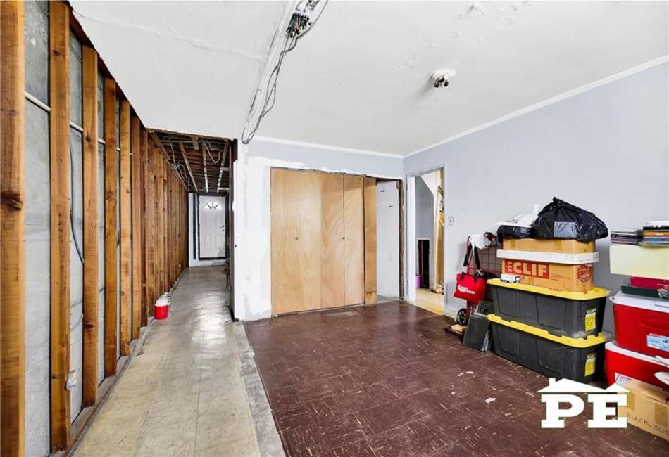 1554 58th Street, Brooklyn, New York 11234, 1 Bedroom Bedrooms, ,1 BathroomBathrooms,Residential,For Sale,58th,489974