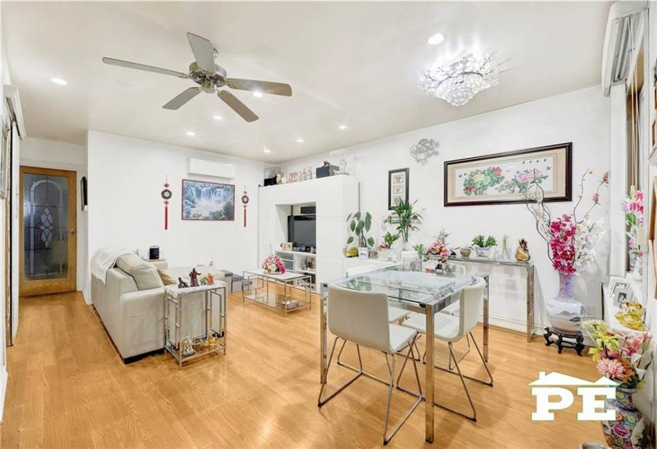 1554 58th Street, Brooklyn, New York 11234, 1 Bedroom Bedrooms, ,1 BathroomBathrooms,Residential,For Sale,58th,489974