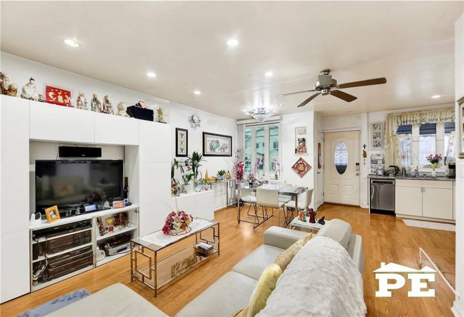 1554 58th Street, Brooklyn, New York 11234, 1 Bedroom Bedrooms, ,1 BathroomBathrooms,Residential,For Sale,58th,489974