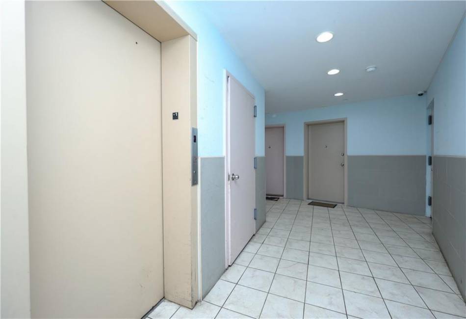 8895 26th Avenue, Brooklyn, New York 11214, 2 Bedrooms Bedrooms, ,2 BathroomsBathrooms,Residential,For Sale,26th,490118