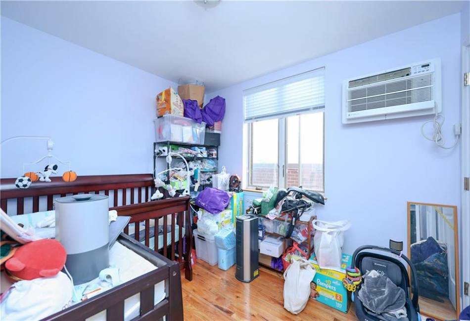 8895 26th Avenue, Brooklyn, New York 11214, 2 Bedrooms Bedrooms, ,2 BathroomsBathrooms,Residential,For Sale,26th,490118