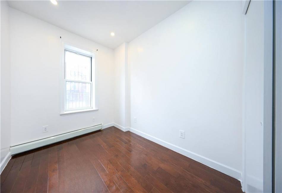 534 94th Street, Brooklyn, New York 11209, 7 Bedrooms Bedrooms, ,4 BathroomsBathrooms,Residential,For Sale,94th,489704