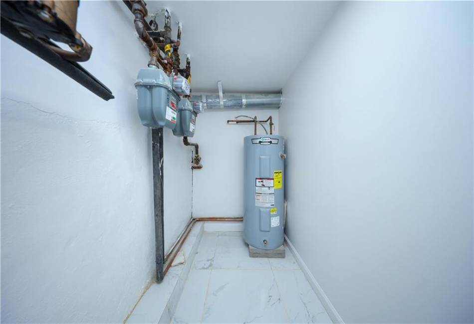 534 94th Street, Brooklyn, New York 11209, 7 Bedrooms Bedrooms, ,4 BathroomsBathrooms,Residential,For Sale,94th,489704