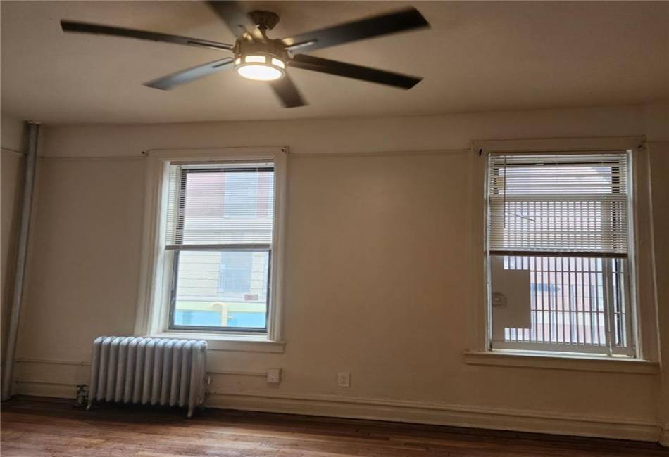 590 Parkside Avenue, Brooklyn, New York 11226, 1 Bedroom Bedrooms, ,1 BathroomBathrooms,Residential,For Sale,Parkside,490077