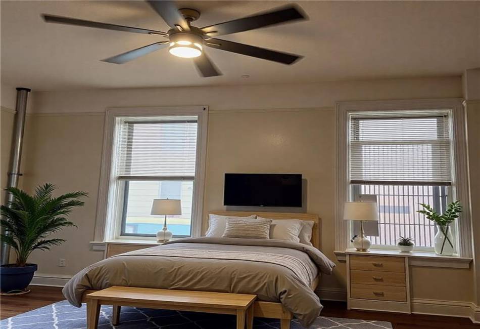 590 Parkside Avenue, Brooklyn, New York 11226, 1 Bedroom Bedrooms, ,1 BathroomBathrooms,Residential,For Sale,Parkside,490077