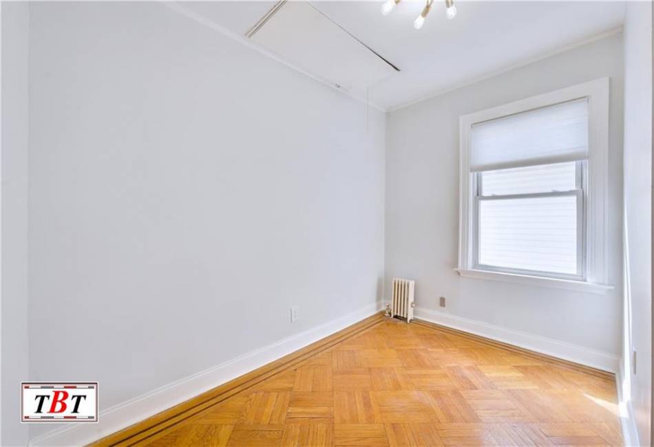 2808 Quentin Road, Brooklyn, New York 11229, 3 Bedrooms Bedrooms, ,4 BathroomsBathrooms,Residential,For Sale,Quentin,490091