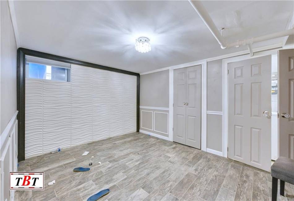 2808 Quentin Road, Brooklyn, New York 11229, 3 Bedrooms Bedrooms, ,4 BathroomsBathrooms,Residential,For Sale,Quentin,490091