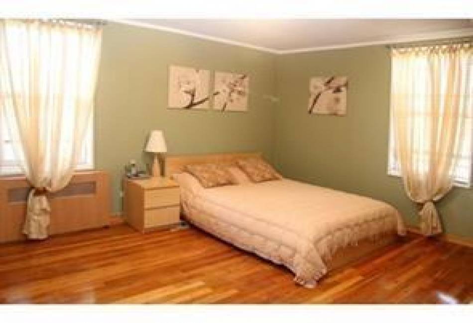 2286 Brigham Street, Brooklyn, New York 11229, 2 Bedrooms Bedrooms, ,1 BathroomBathrooms,Residential,For Sale,Brigham,490098