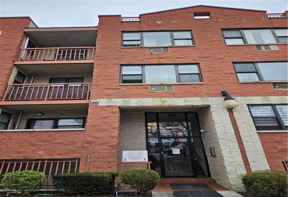 5324 Metropolitan Avenue, Ridgewood, New York 11385, ,Commercial,For Sale,Metropolitan,490114