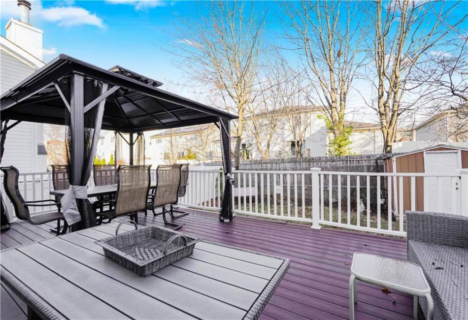 537 Ionia Avenue, Staten Island, New York 10312, 3 Bedrooms Bedrooms, ,3 BathroomsBathrooms,Residential,For Sale,Ionia,490135