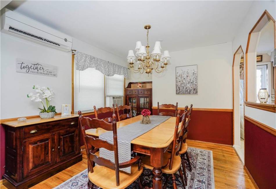 537 Ionia Avenue, Staten Island, New York 10312, 3 Bedrooms Bedrooms, ,3 BathroomsBathrooms,Residential,For Sale,Ionia,490135