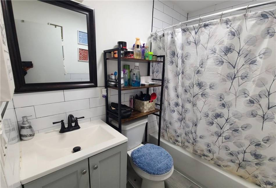 116-45 148th Street, Jamaica, New York 11436, 6 Bedrooms Bedrooms, ,4 BathroomsBathrooms,Residential,For Sale,148th,490148